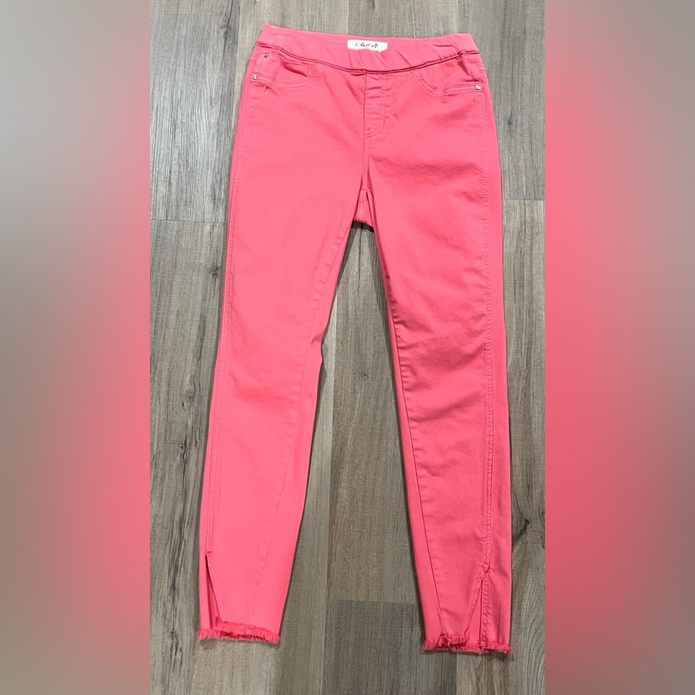 Charlie B pull on skinny Jeans Women’s Size 2